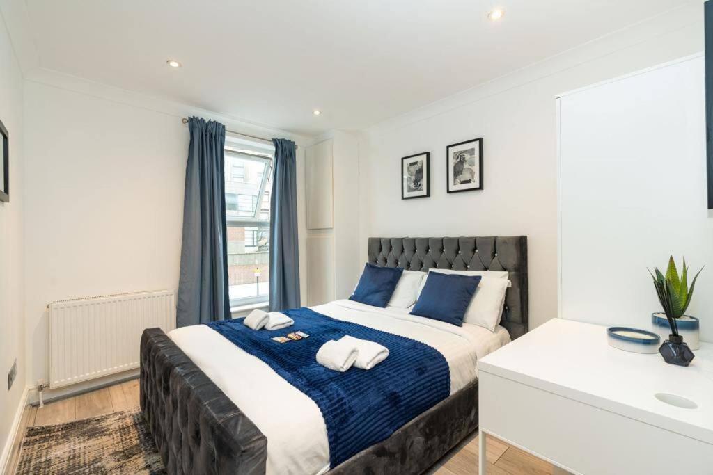 Stylish 2bed With Sky Window Appartement