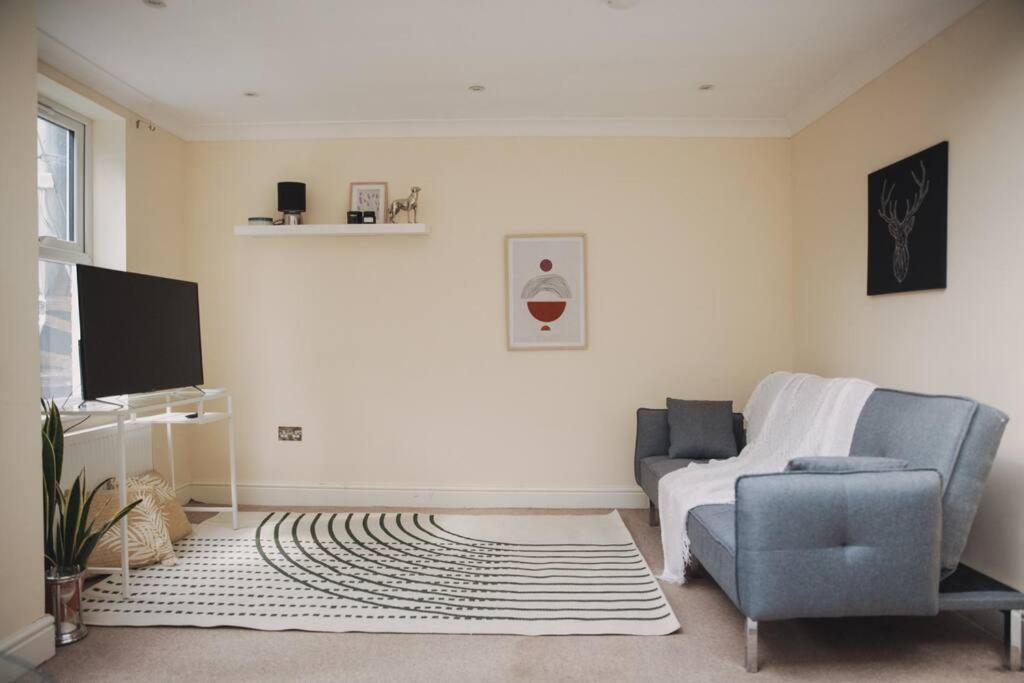 Stylish 2bed With Sky Window Appartement